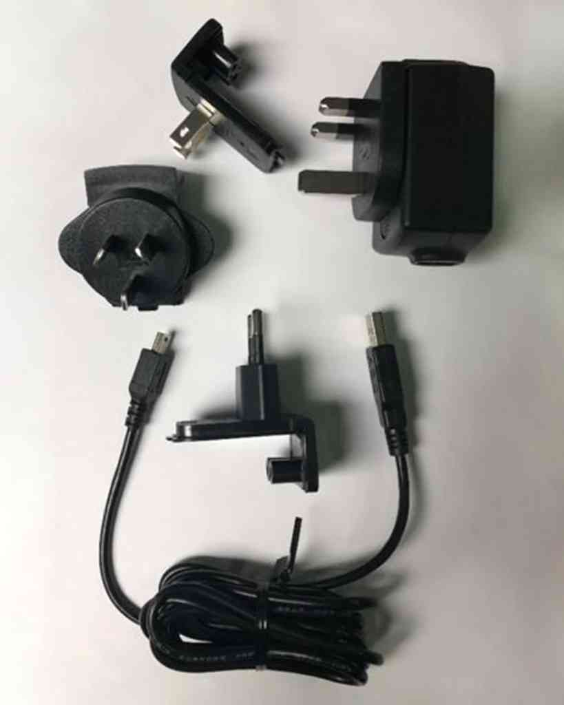 TELEDYNE PS200 64247 Universal charging adaptor + USB cable (Accessories)