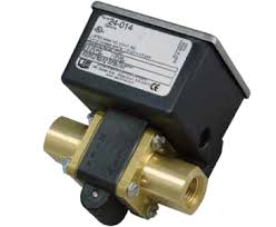 UE Controls Interruptor de presión diferencial Series 24